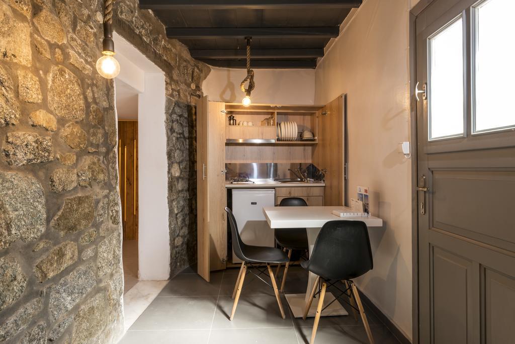 Artemoula's Studios Aparthotel 2*